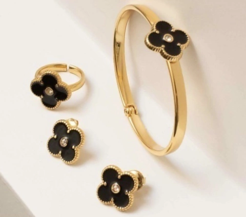 Kit 3 peças trevo resinado - banhado a ouro 18k - comprar online