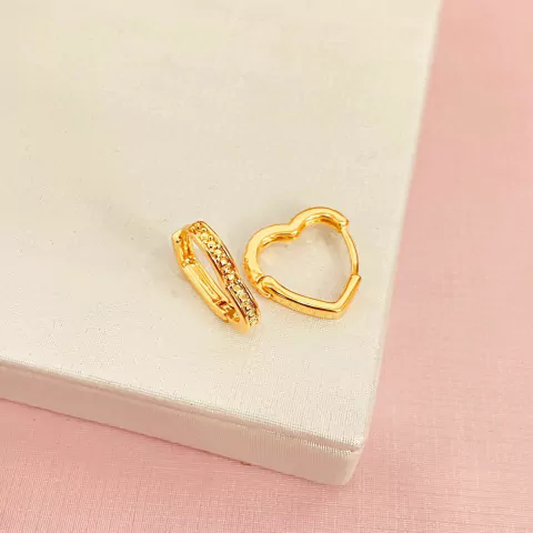 Brinco argola coração desenhado - banhado a ouro 18k