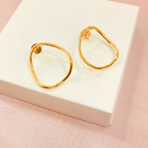 Brinco orgânico simples - banhado a ouro 18k - comprar online