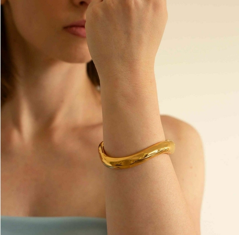 Bracelete onda orgânica - banhado a ouro 18k al
