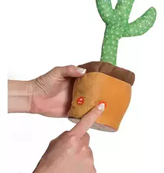 Cactus Bailarin con sombrero y ginstrumento + repite tu voz y baila en internet