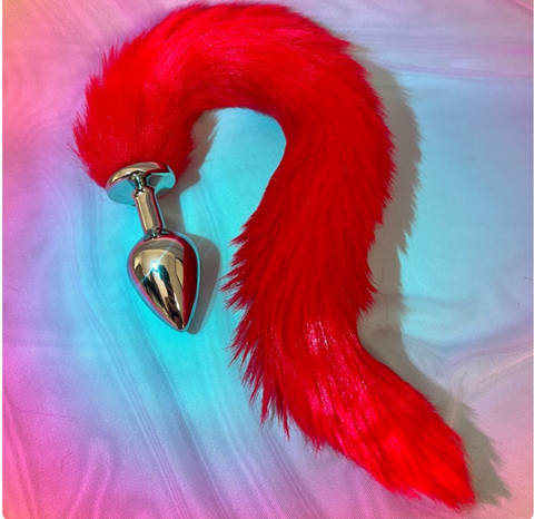 PLUG RABO DE RAPOSA M VERMELHO