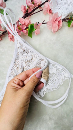 CONJUNTO CROPPED FLORZINHA - BRANCO - loja online