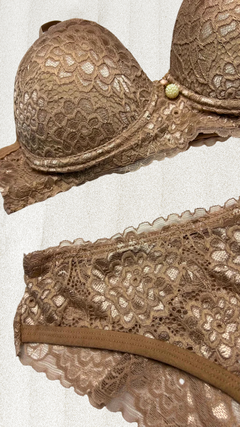 Conjunto Com Bojo De Renda - Nude na internet
