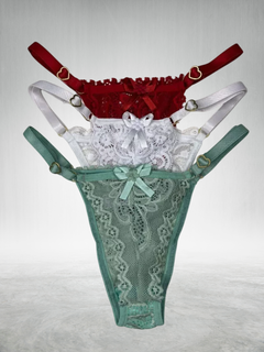 Kit com 3 Calcinhas de Renda com Regulagem - Branca, Verde E Vermelha - RYCCA Moda Íntima