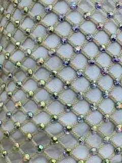 Red con strass dorado tornasol