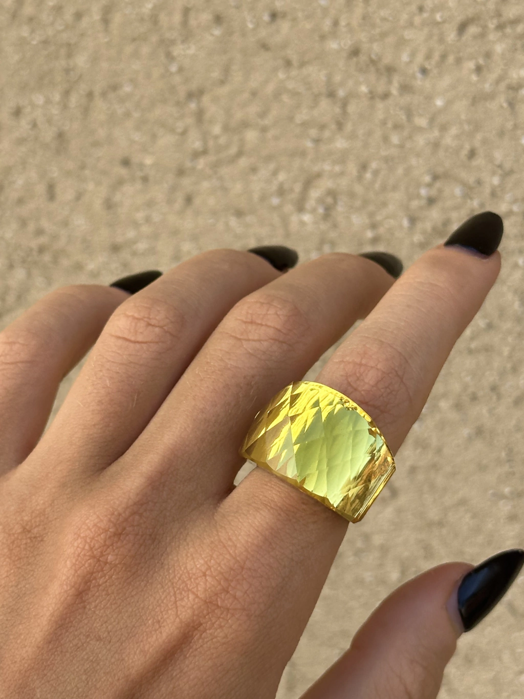 Anillo cristal amarillo