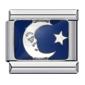 Charm moon