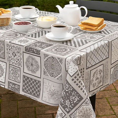 Toalha De Mesa Térmica Impermeável Lisboa Vários Tamanhos