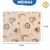 Cobertor antialérgico para bebê, neutro, com estampas de animais em fundo claro, medindo 110x90 cm.