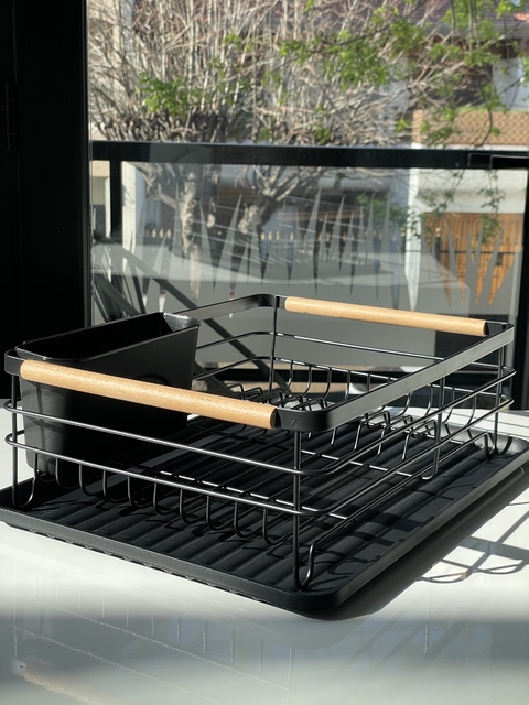 ESCURRIDOR PLATOS NEGRO CON MANGO (2033NE)