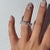 Anillo Sin Fin corazones en internet