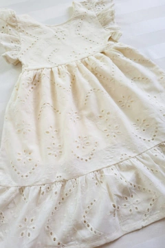 Vestido Infantil Bege em Laise Premium na internet