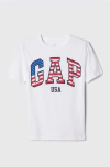 Camiseta Gap Logo bandeira