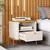 (Classe A) Mesa de Cabeceira Curva Tucupí Slim com Pés e Puxador de Metal Off White/Nature/Bronze - comprar online