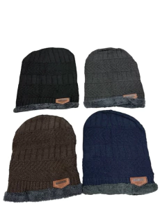 Gorro de lana con piel interna en internet