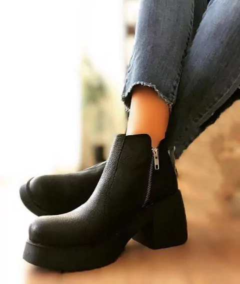 Bota Dafne Negro - comprar online