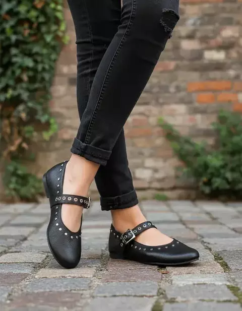 Chata Karen Cuero Negro - comprar online