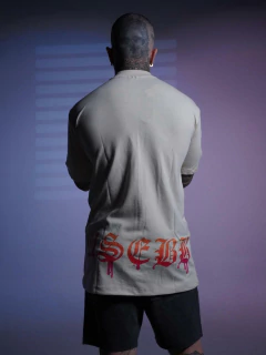 Camisa Oversized na internet