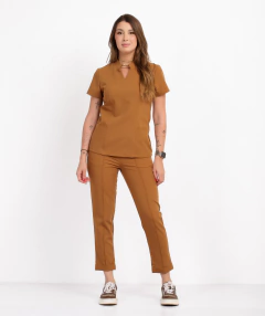 Pijama Comfy Select Feminino - Dark Camel - comprar online