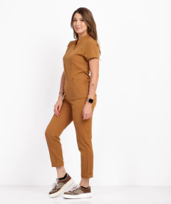 Pijama Comfy Select Feminino - Dark Camel na internet
