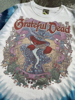 CAMISETA VINTAGE GREATFUL DEAD 2000 ( G ) - comprar online