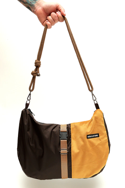 Bolsa Meia Lua - Marrom + Mostarda - comprar online