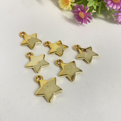 Pingente estrela dourada