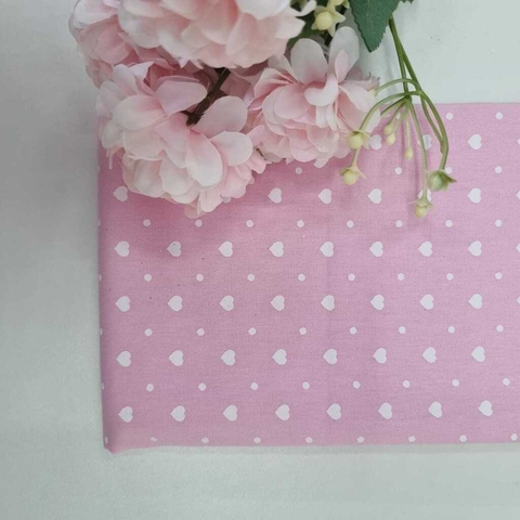 Tecido Coração Fundo Rosa