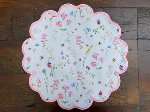 Lugar Americano Dupla Face Jardim Candy/Bege (1 face impermeável)