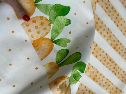 Trilho de Mesa Páscoa Cenoura com Listras - comprar online