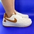 AirForce 1 "Mustard LA" na internet