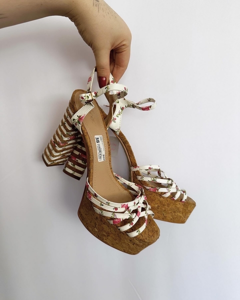 Sandália de salto grosso | 38 - comprar online
