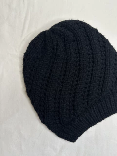 Touca de Tricô Preta na internet