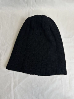 Touca de Tricô Preta - comprar online