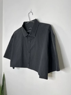 Camisa Curta Chumbo | GG - Restore Brechó