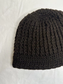 Touca de Tricô Marrom na internet