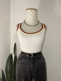 Blusinha em tricô | M na internet
