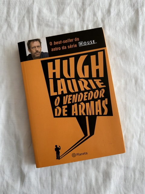 Livro “O Vendedor de Armas” - Hugh Laurie
