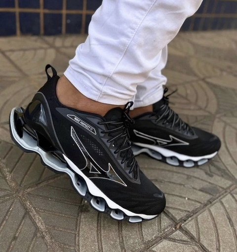 MIZUNO WAVE PROPHECY 11
