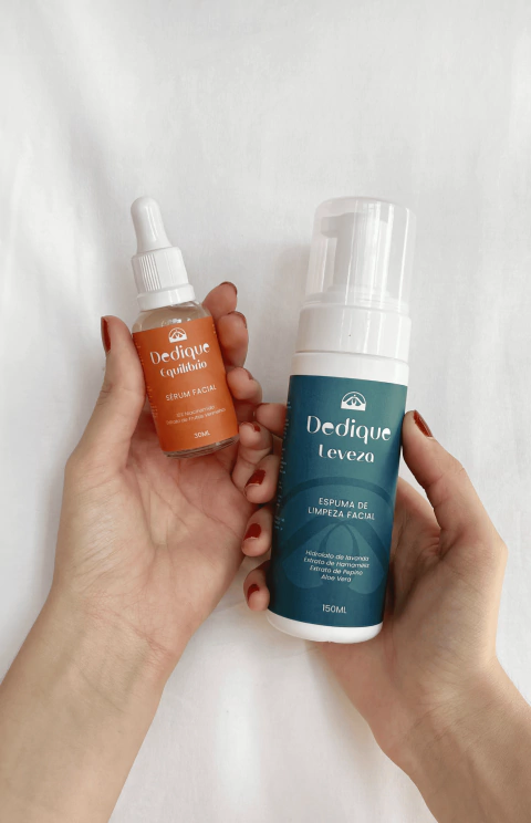 Kit Essencial - Espuma de Limpeza Dedique Leveza 150ML + Sérum Dedique Equilíbrio - comprar online