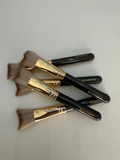 BROCHA CURVA ZAPHIRIA - comprar online