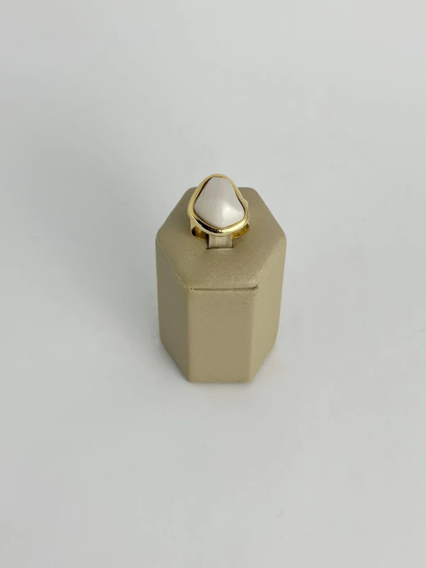 Anel orgânico perolado