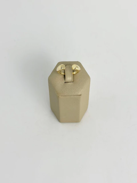 Anel joinha ponteiras lisas - dourado