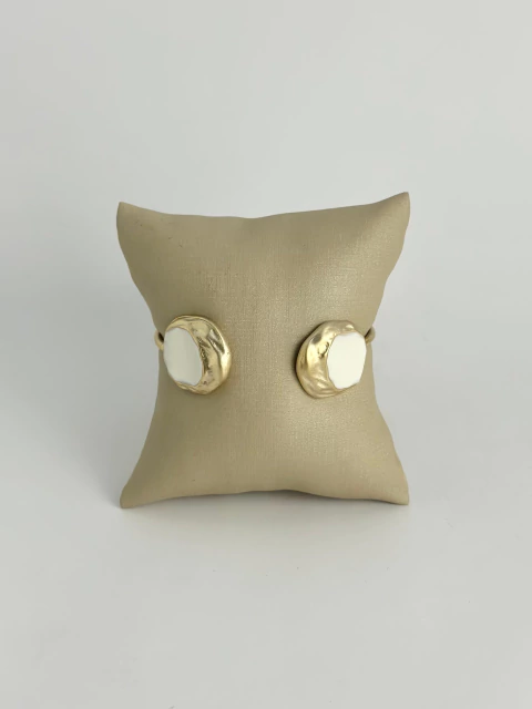 Bracelete bóton organico + off white