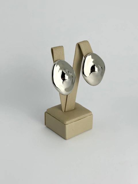 Brinco orgânico G prata