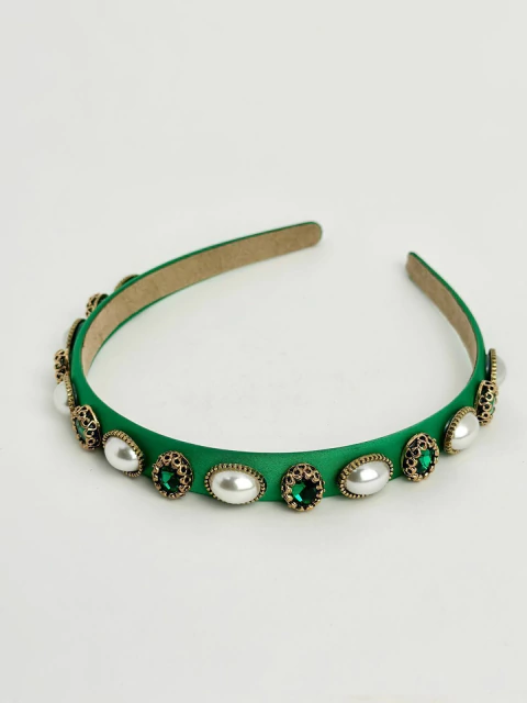 Tiara verde fina + cristais verdes