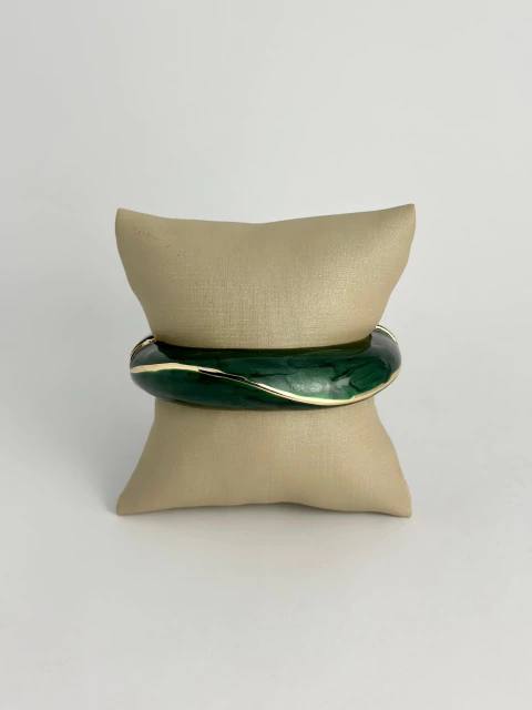 Bracelete curva verde musgo
