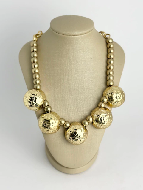 Colar máxi - esferas dourado acetinado