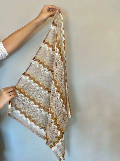 Lenço em trama - tons terrosos